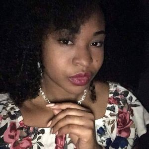 Meet your Posher, Queenof